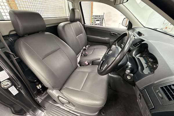 2015 Toyota Hilux Workmate TGN16R Rear Wheel Drive