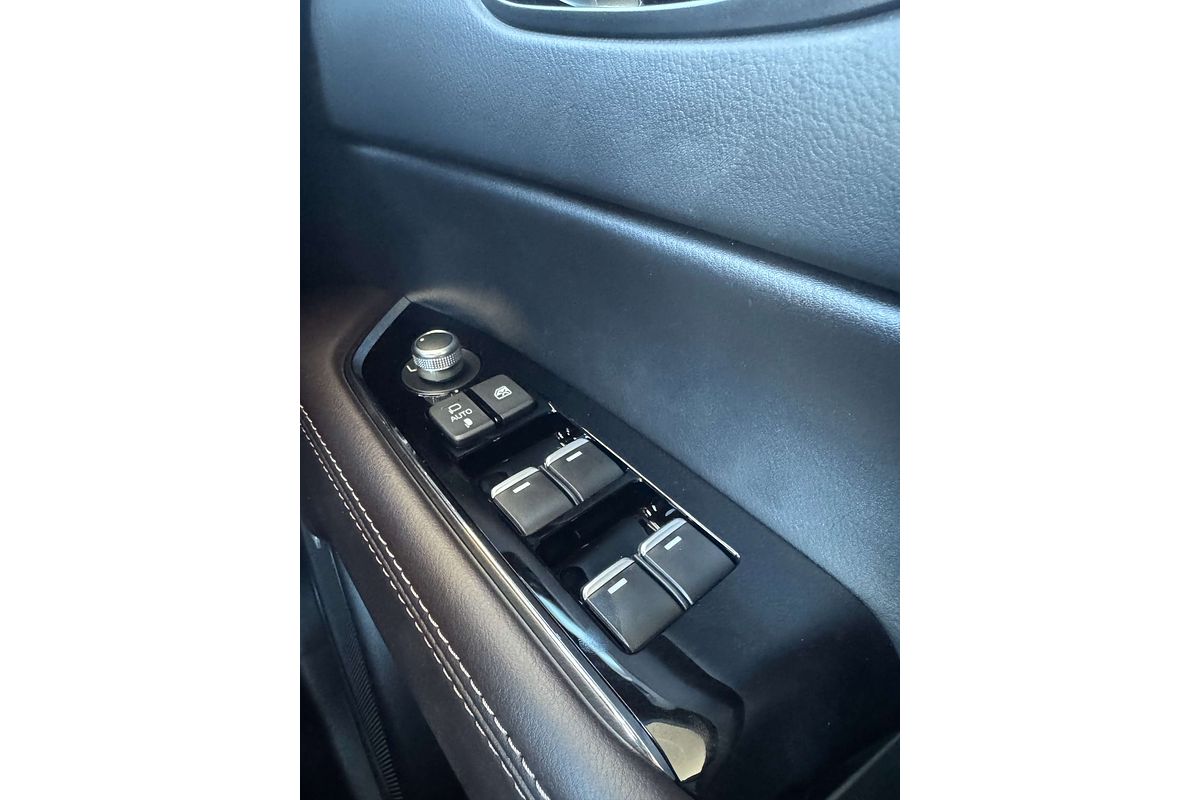 2025 Mazda CX-5 G25 Akera KF Series