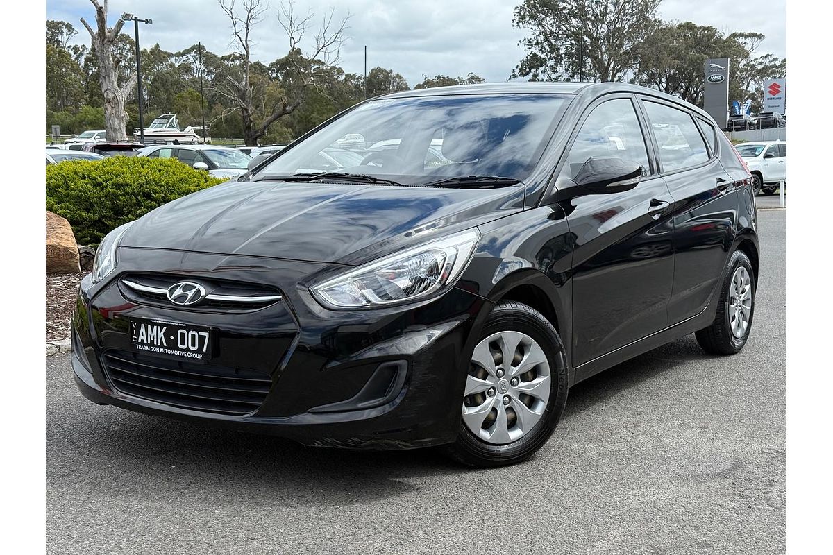 2016 Hyundai Accent Active RB4