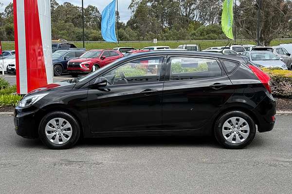 2016 Hyundai Accent Active RB4