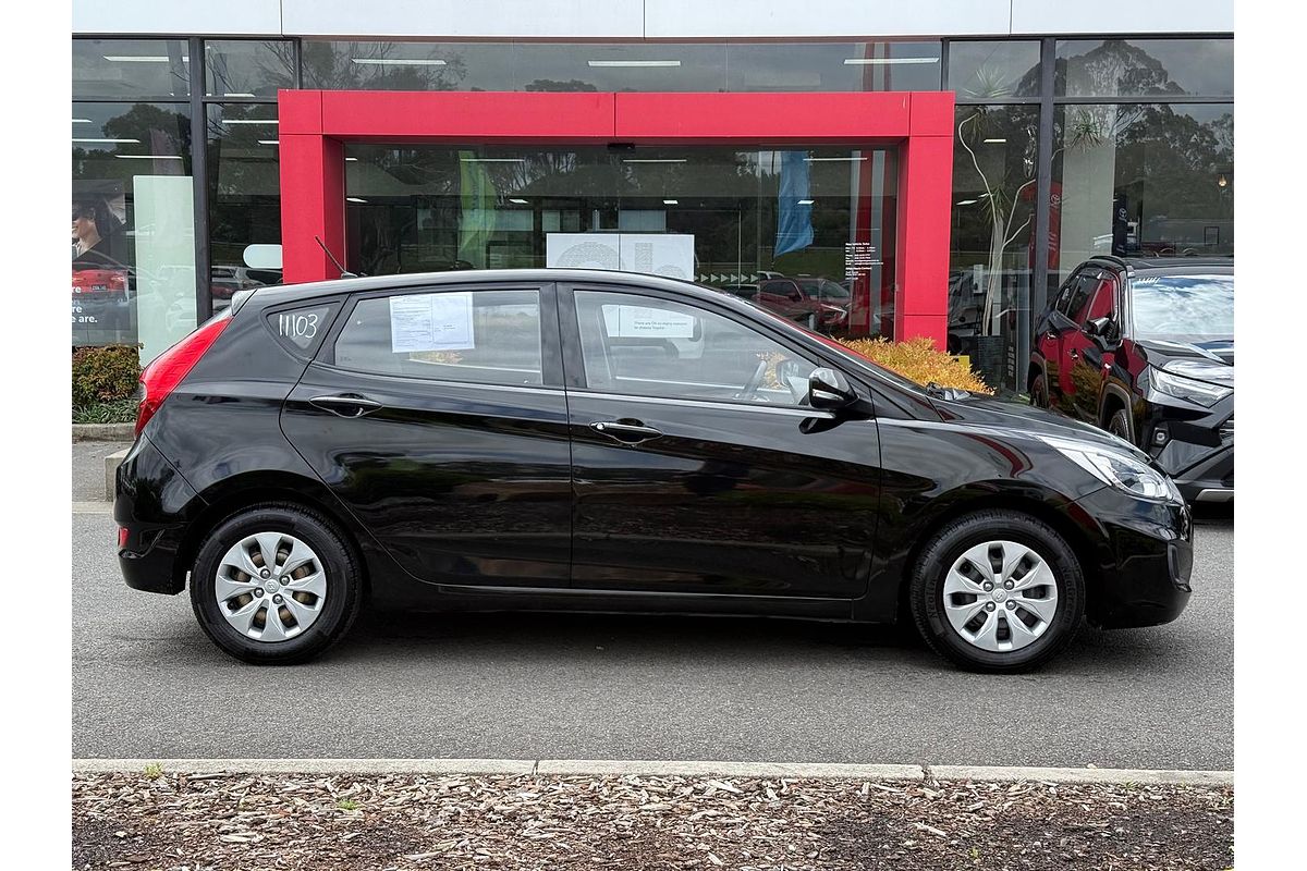 2016 Hyundai Accent Active RB4