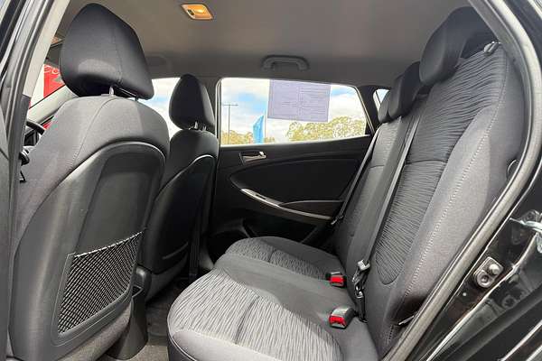 2016 Hyundai Accent Active RB4