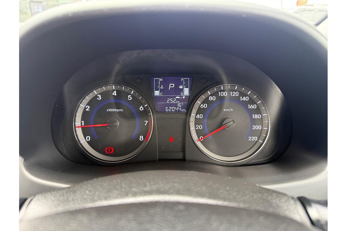 2016 Hyundai Accent Active RB4