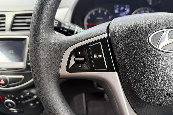 2016 Hyundai Accent Active RB4