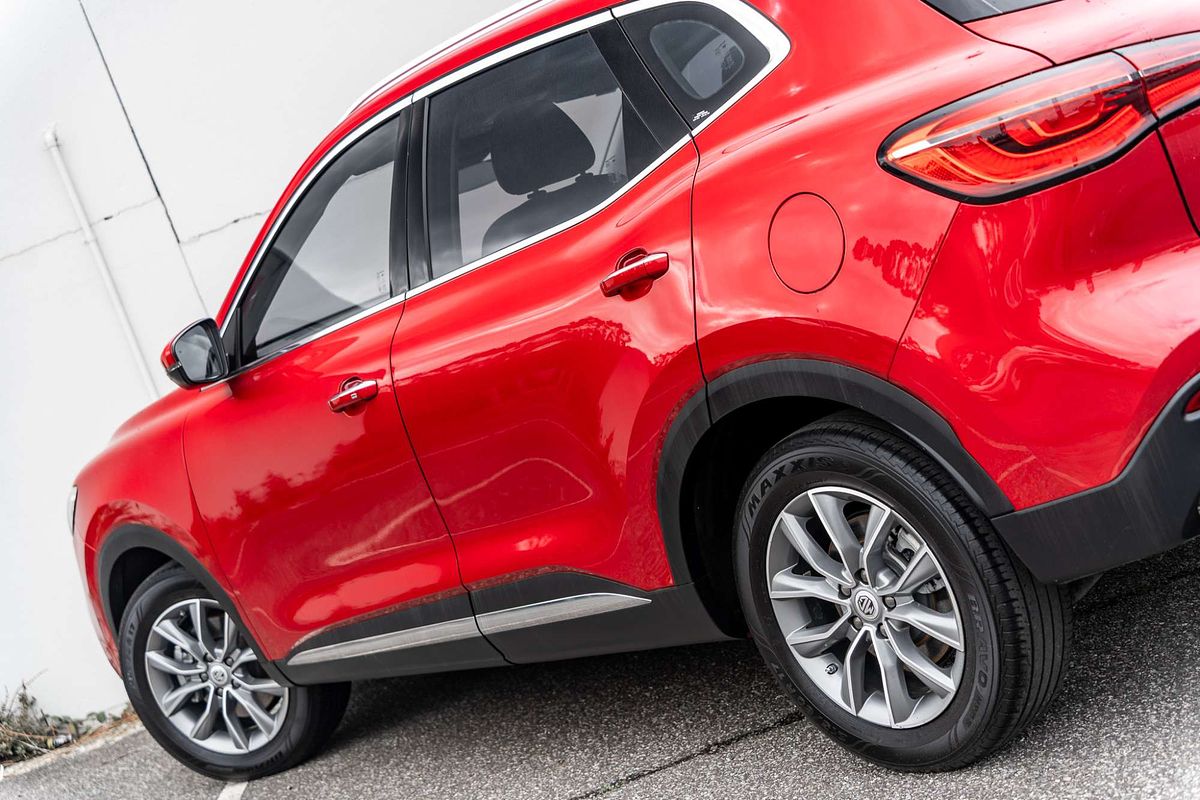 2022 MG HS Vibe SAS23