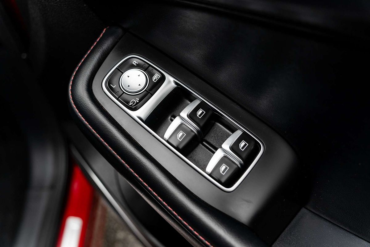 2022 MG HS Vibe SAS23