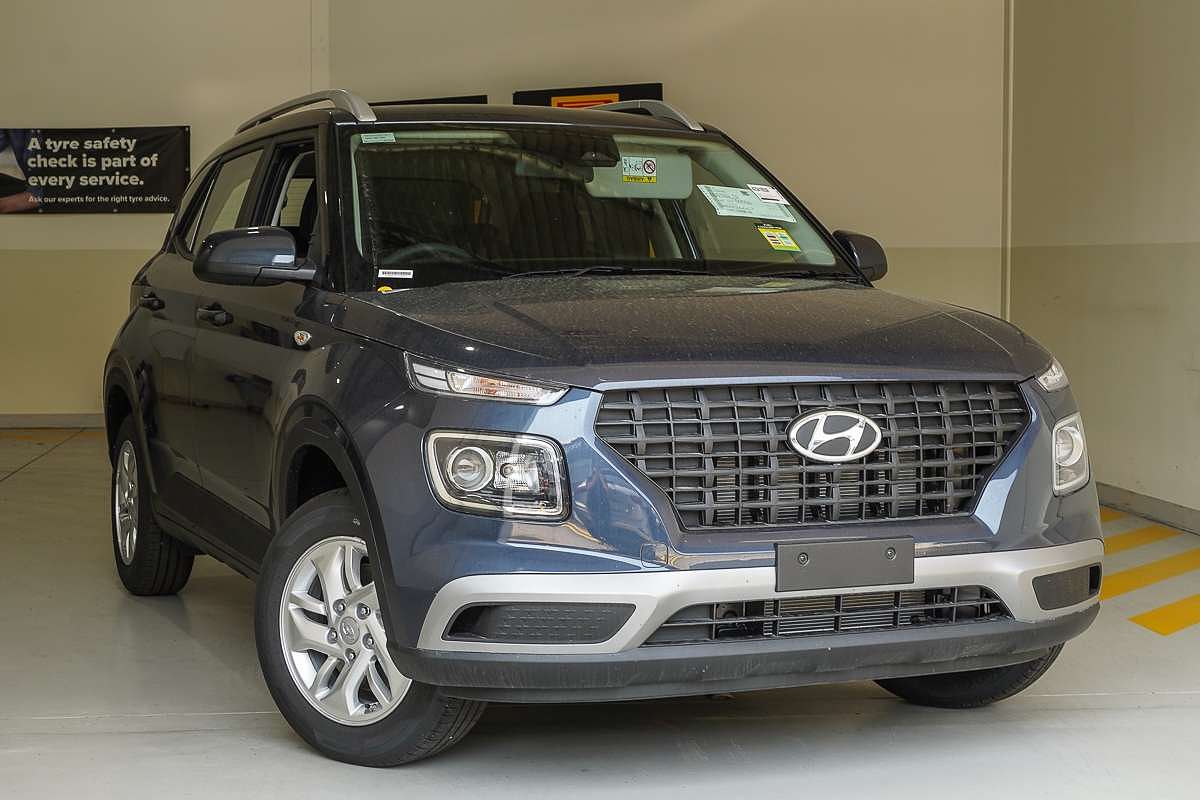 2025 Hyundai Venue  QX.V5