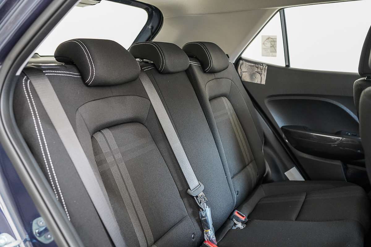 2025 Hyundai Venue  QX.V5