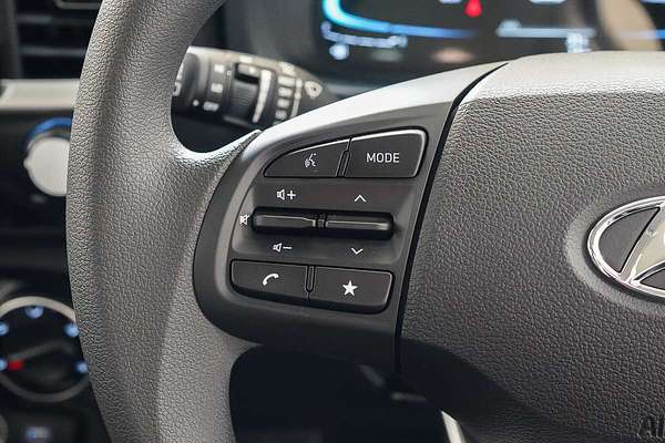 2025 Hyundai Venue  QX.V5