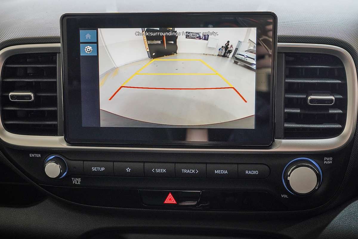 2025 Hyundai Venue  QX.V5