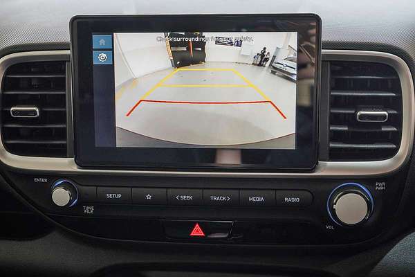2025 Hyundai Venue  QX.V5