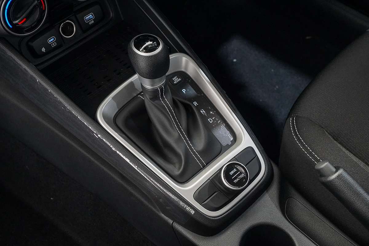 2025 Hyundai Venue  QX.V5