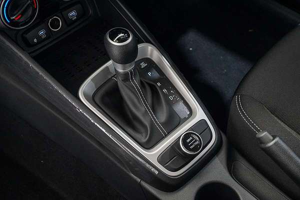 2025 Hyundai Venue  QX.V5