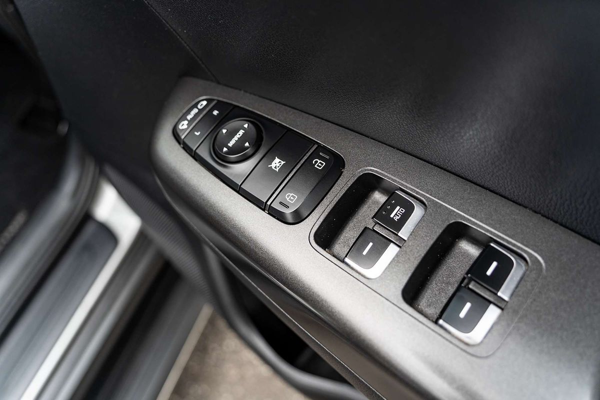 2020 Kia Sportage S QL