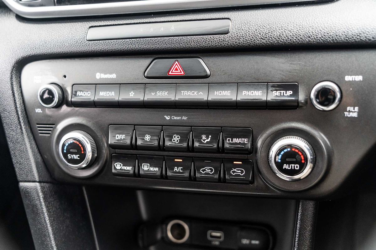 2020 Kia Sportage S QL