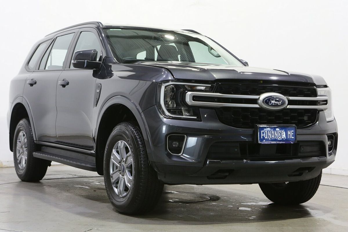 2023 Ford Everest Ambiente 2.0L