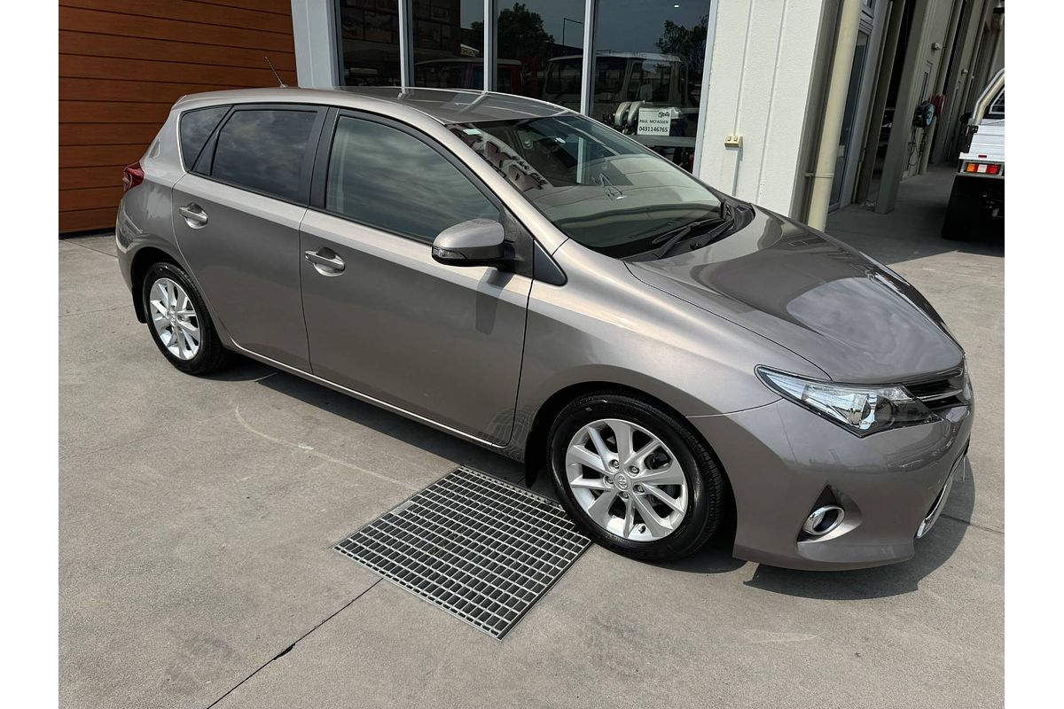 2014 Toyota Corolla Ascent Sport ZRE182R