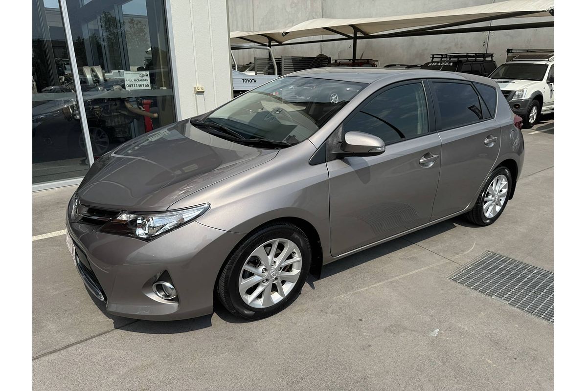2014 Toyota Corolla Ascent Sport ZRE182R