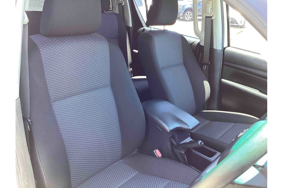 2020 Toyota Hilux Workmate GUN125R 4X4