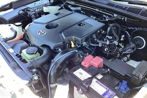 2020 Toyota Hilux Workmate GUN125R 4X4