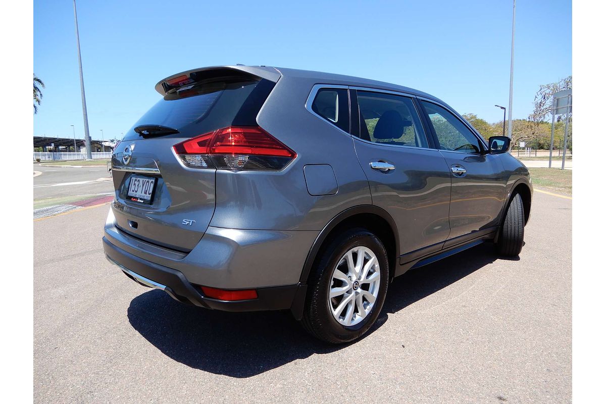 2017 Nissan X-TRAIL ST T32