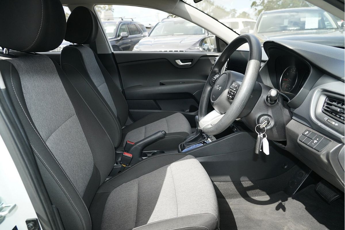 2022 Kia Stonic S YB