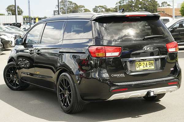2015 Kia Carnival Platinum YP