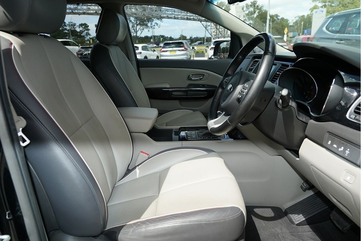 2015 Kia Carnival Platinum YP