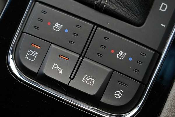 2015 Kia Carnival Platinum YP