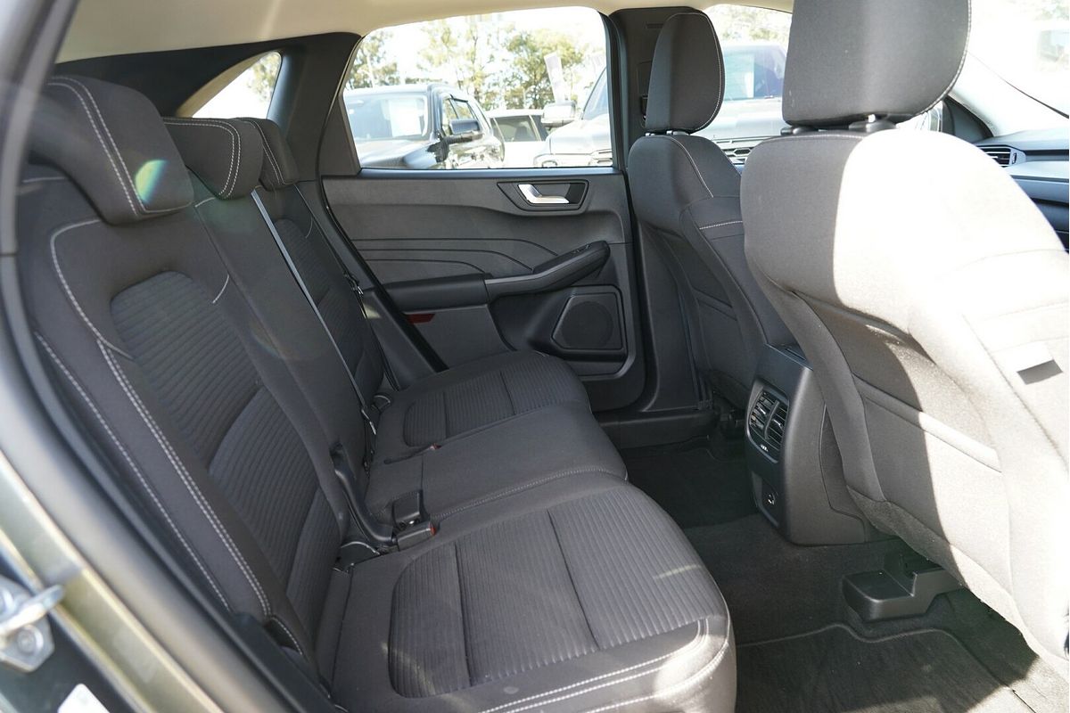2022 Ford Escape ZH