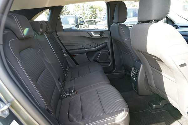 2022 Ford Escape ZH