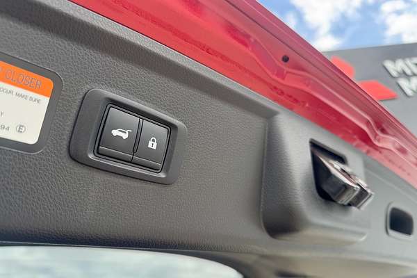2024 Mitsubishi Eclipse Cross PHEV XLS PLUS YB