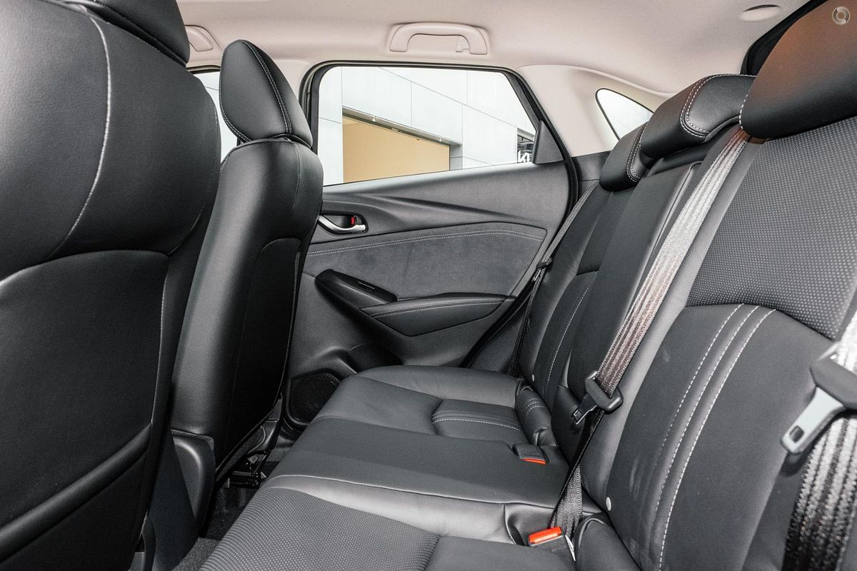 2025 Mazda CX-3 G20 Akari DK