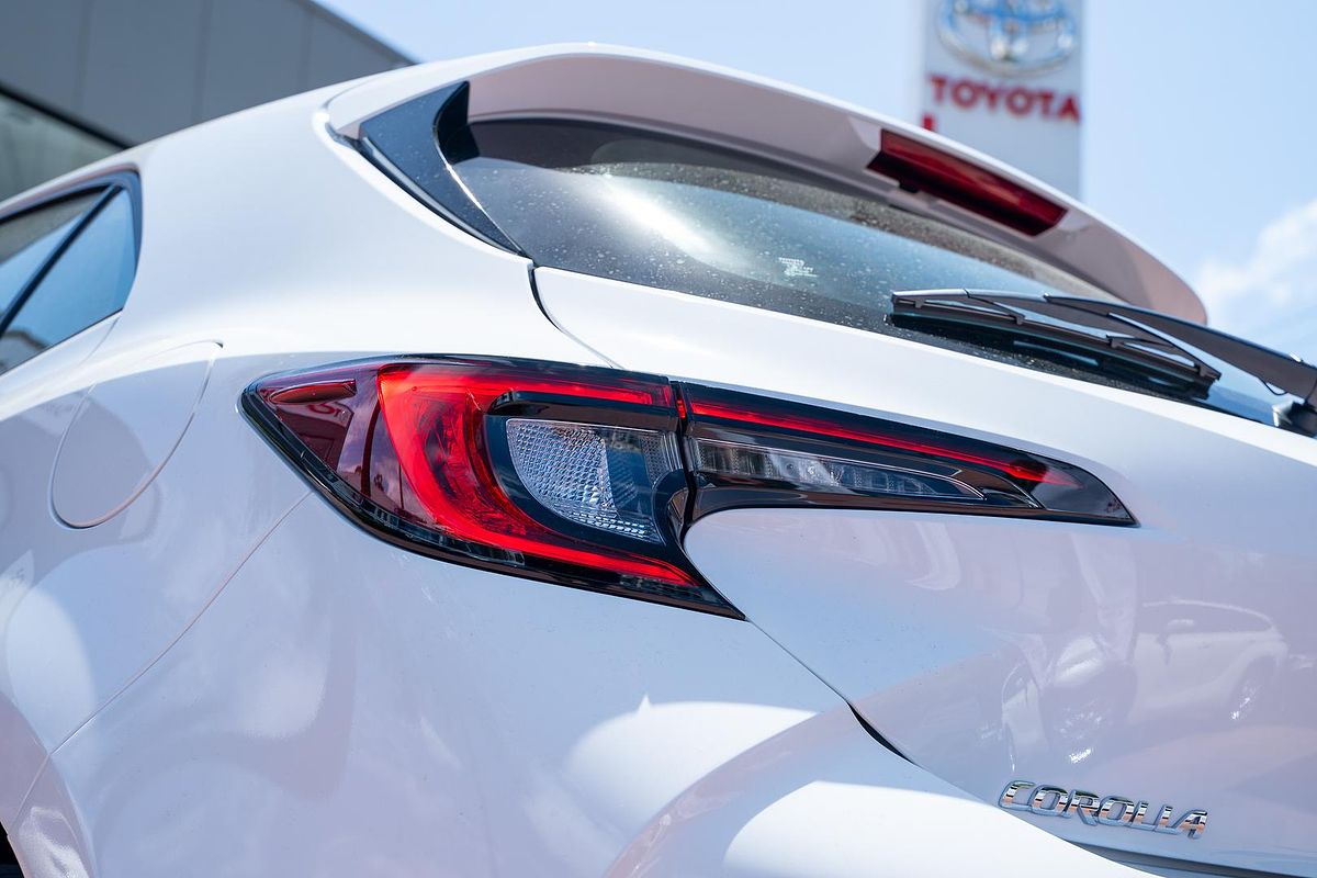 2024 Toyota Corolla Ascent Sport Hybrid ZWE219R