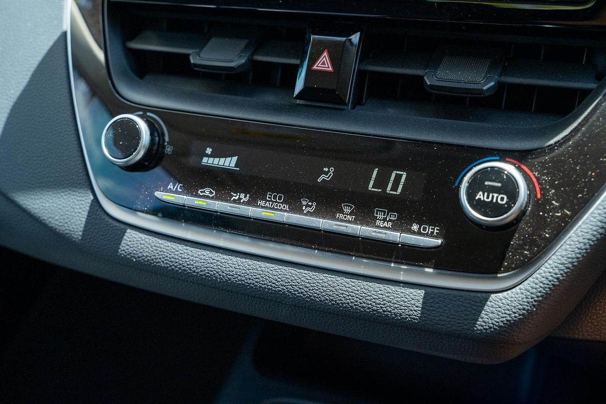 2020 Toyota Corolla Ascent Sport Hybrid ZWE211R