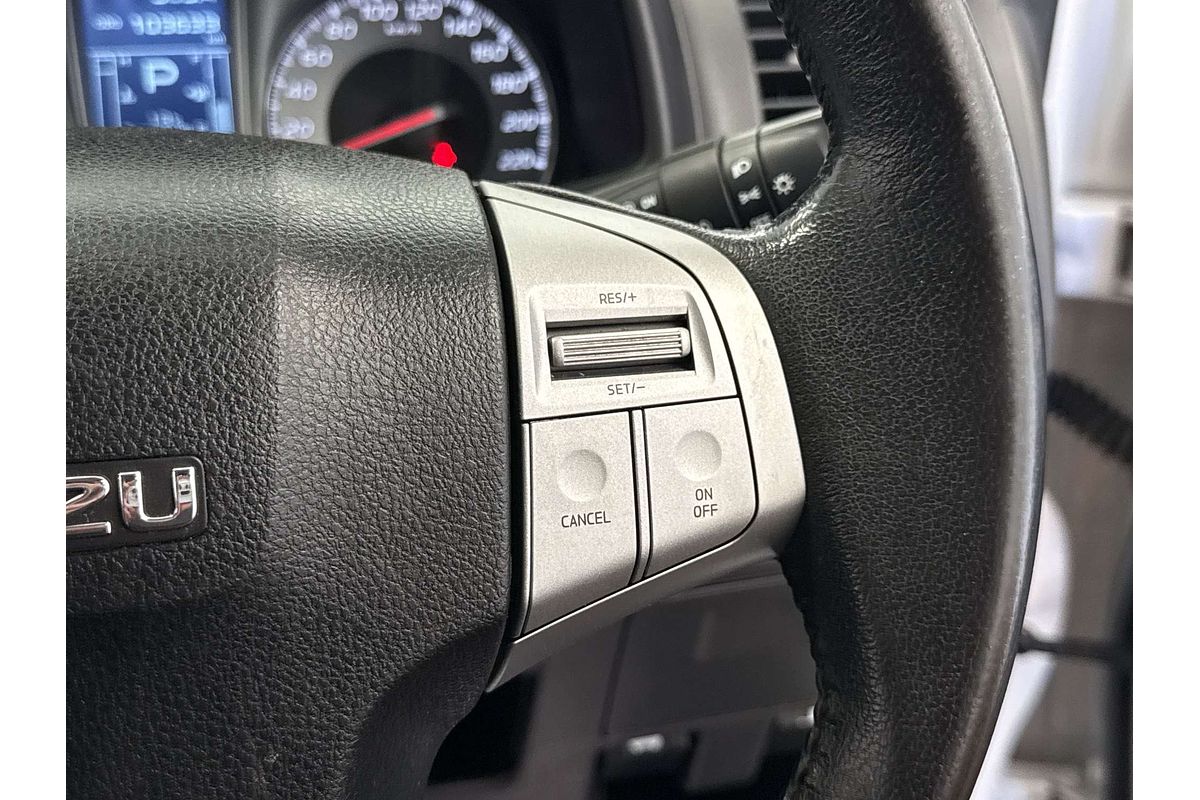 2015 Isuzu MU-X LS-T