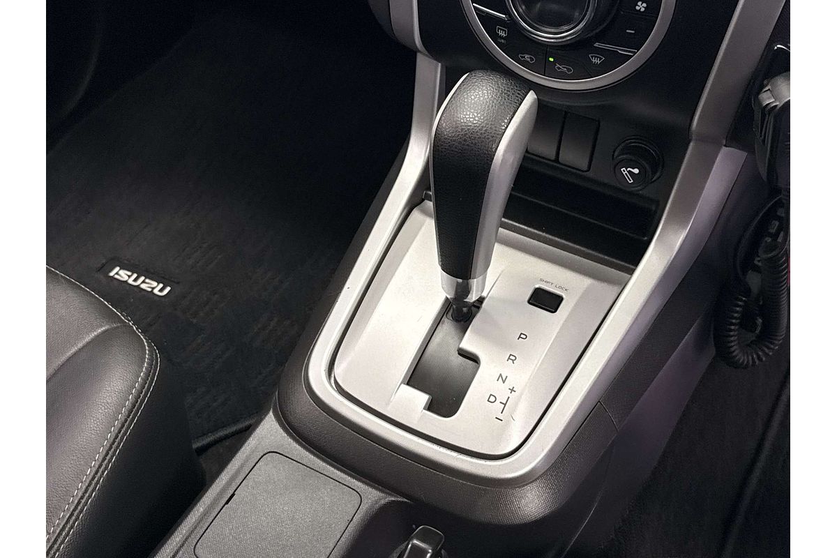 2015 Isuzu MU-X LS-T