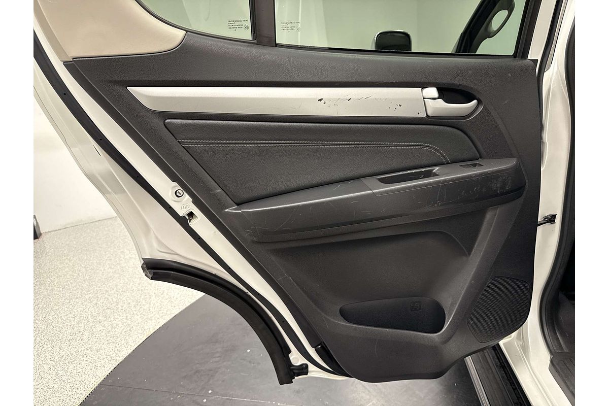 2015 Isuzu MU-X LS-T