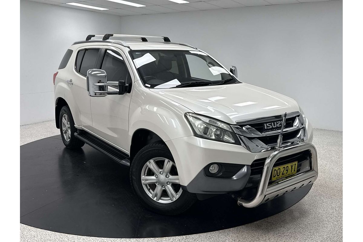 2015 Isuzu MU-X LS-T
