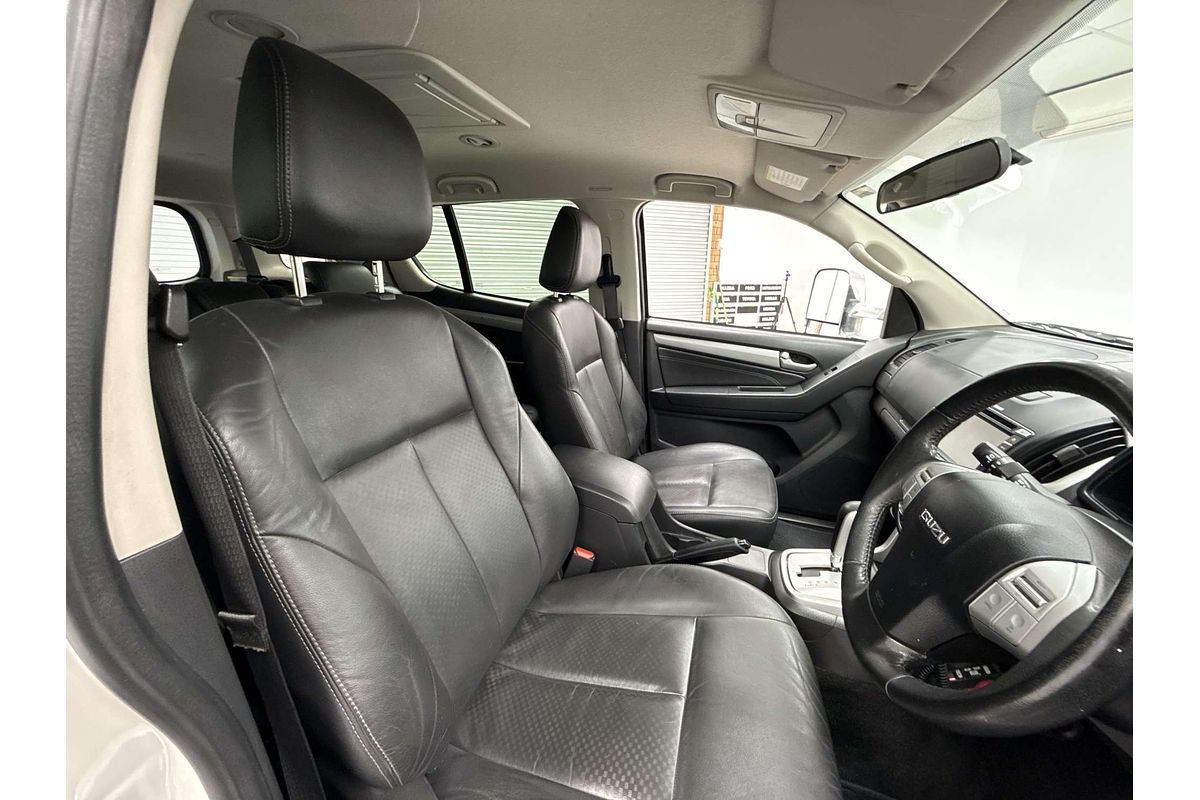 2015 Isuzu MU-X LS-T