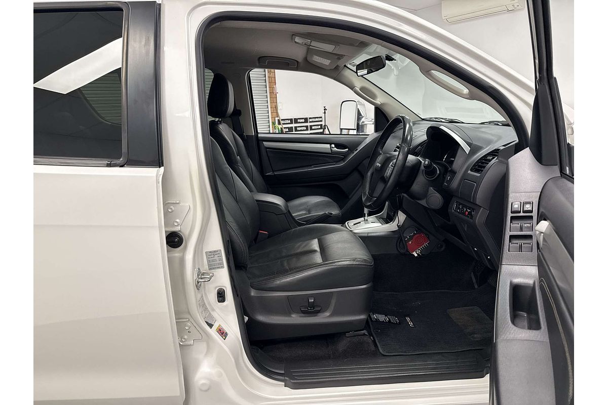 2015 Isuzu MU-X LS-T