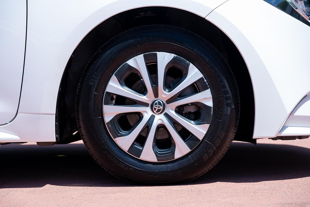 2020 Toyota Corolla Ascent Sport Hybrid ZWE211R