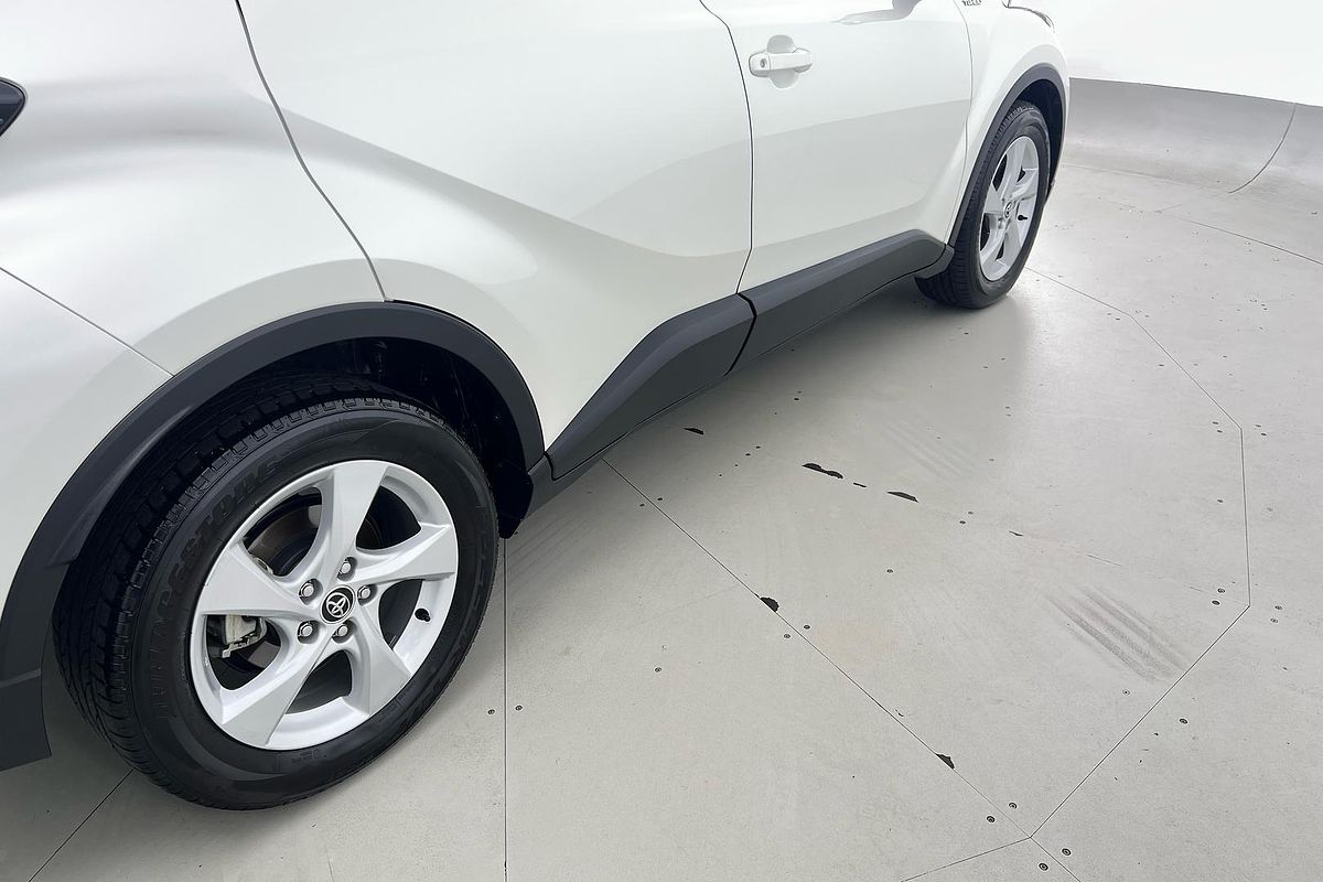 2019 Toyota C-HR NGX10R