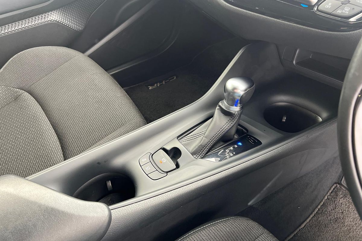 2019 Toyota C-HR NGX10R