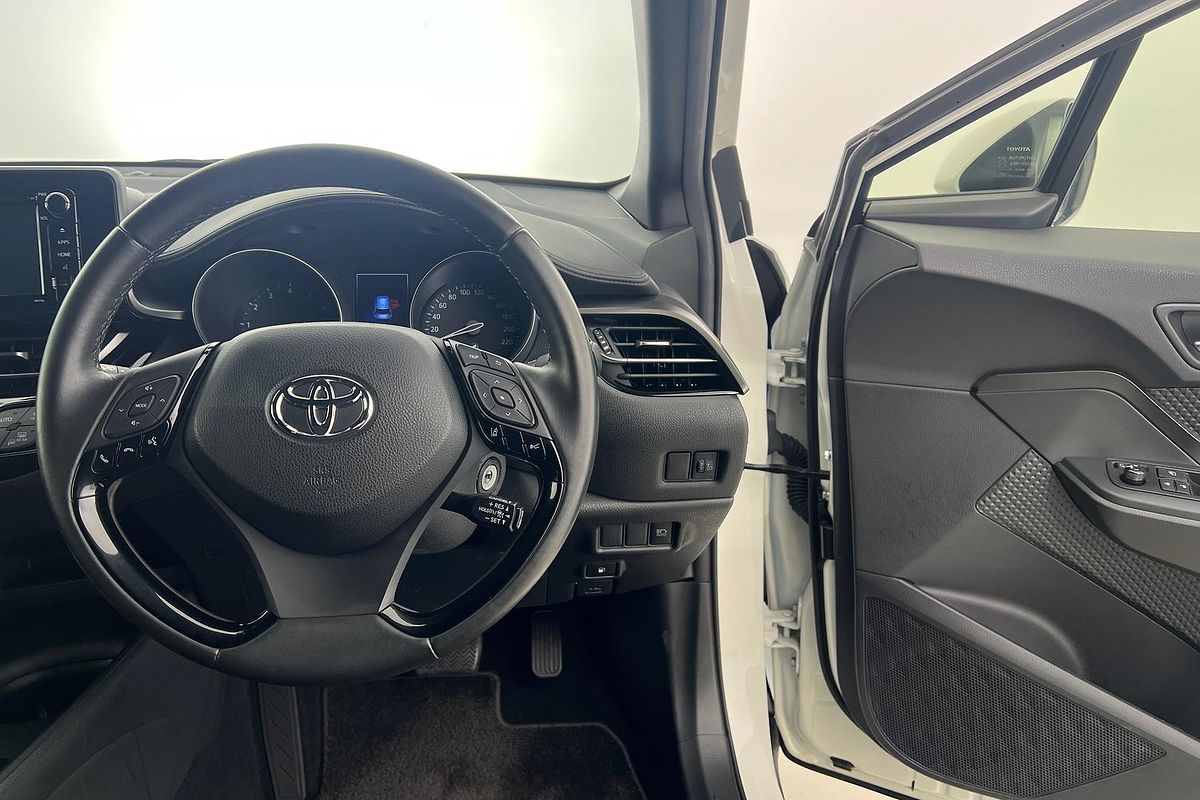 2019 Toyota C-HR NGX10R