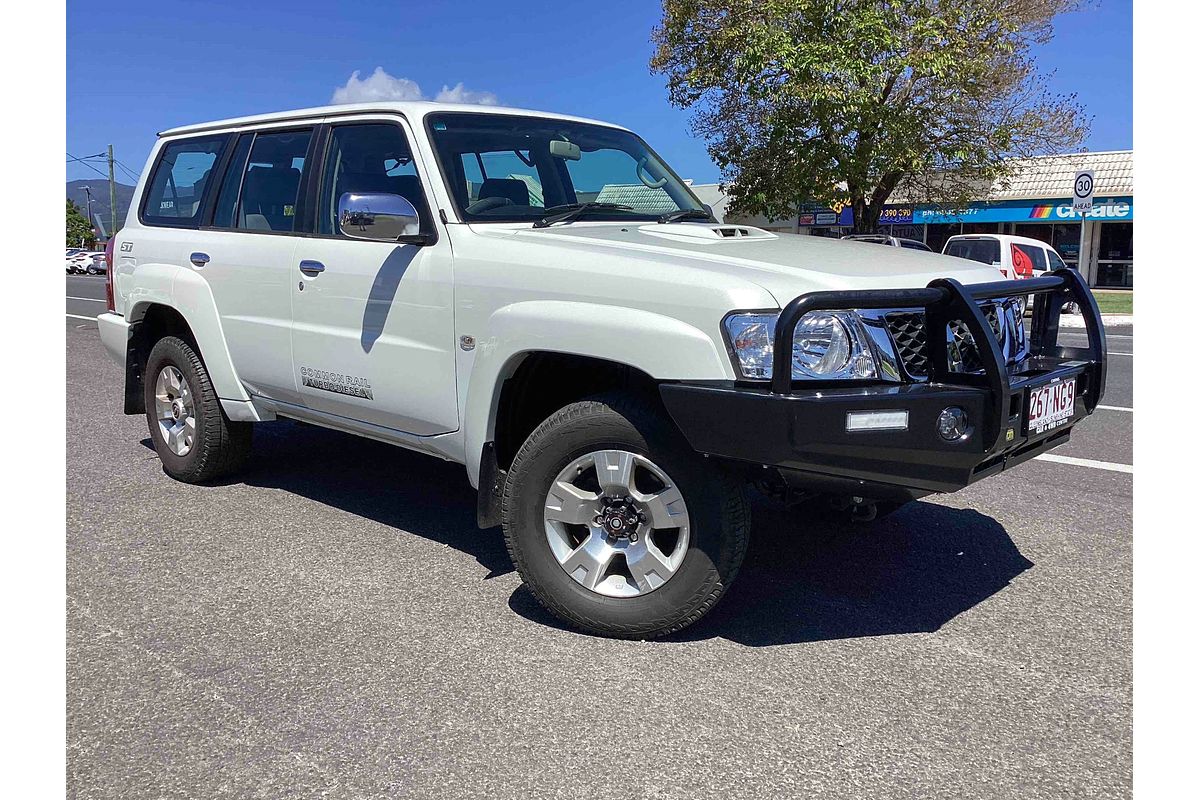 2011 Nissan Patrol ST GU 7