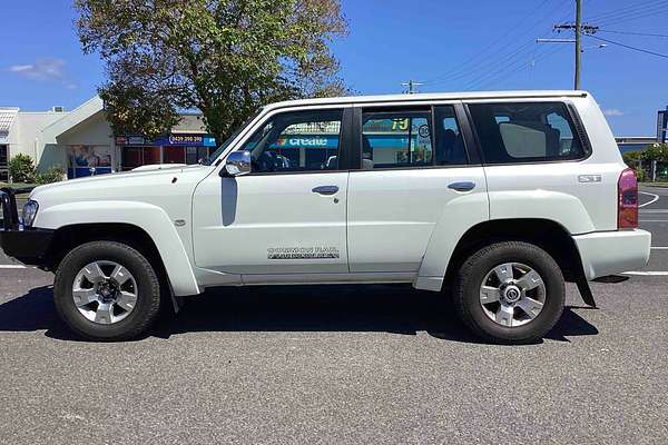 2011 Nissan Patrol ST GU 7
