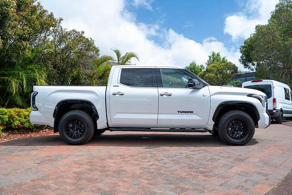 2024 Toyota Tundra Limited VXKH75L 4X4