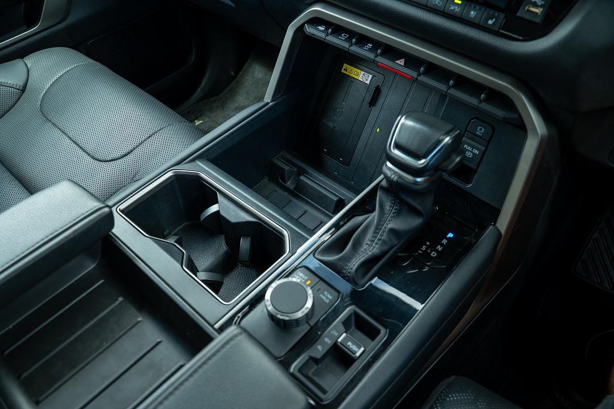 2024 Toyota Tundra Limited VXKH75L 4X4