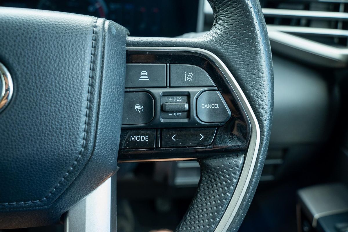 2024 Toyota Tundra Limited VXKH75L 4X4